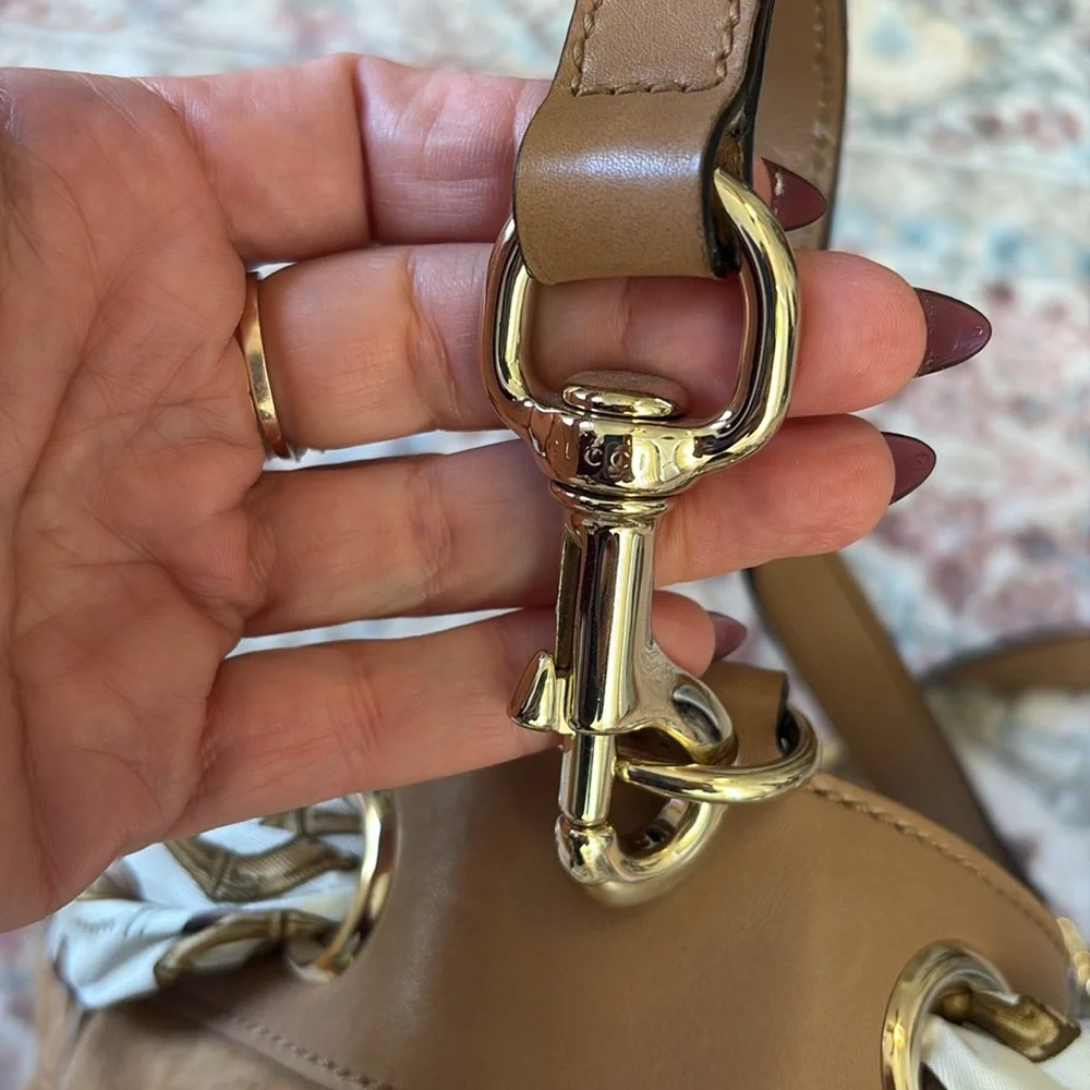 GUCCI POSITANO Leather Suede Tan Brown White Silver Gold Beaded Bag Rare Luxury - Picture 14 of 14